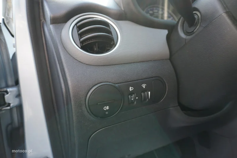 Hyundai i10 10