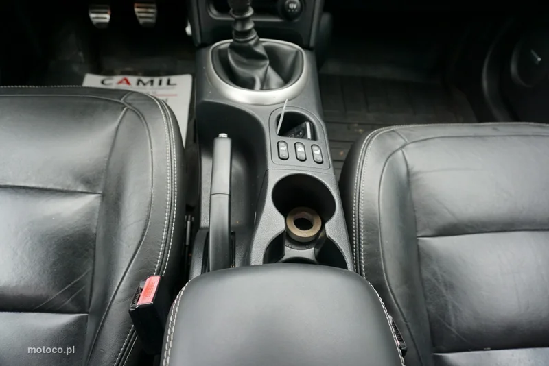 Nissan Qashqai+2 14