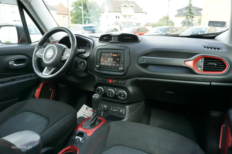 Jeep Renegade 24