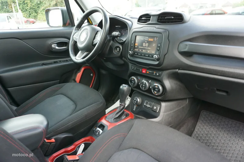 Jeep Renegade 26