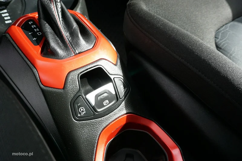 Jeep Renegade 36