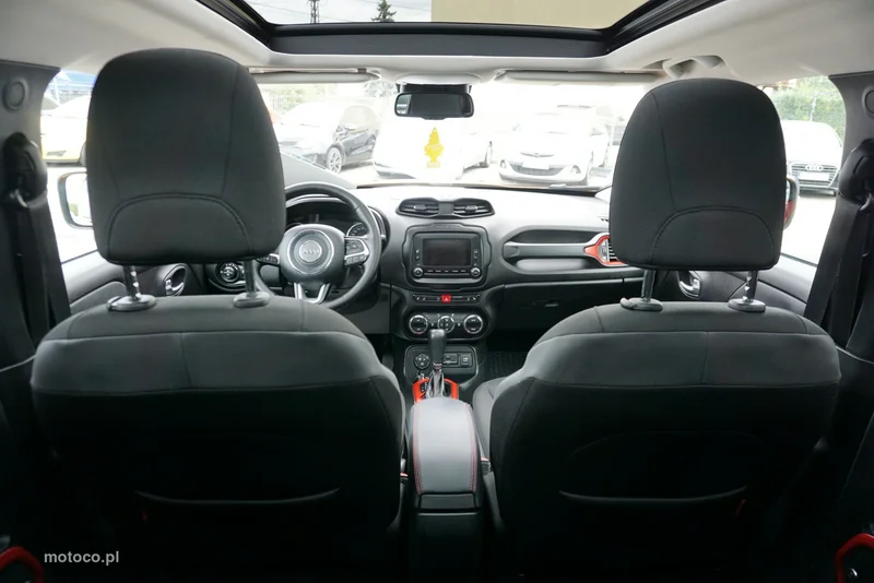 Jeep Renegade 39