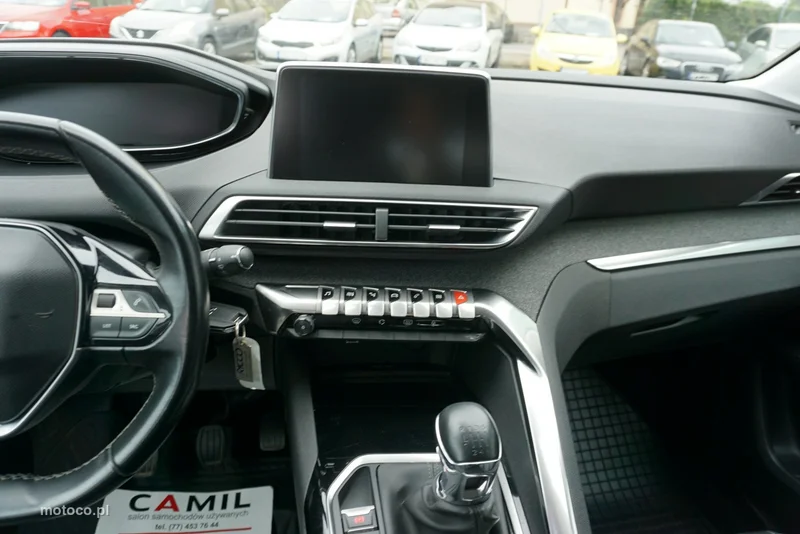 Peugeot 3008 18