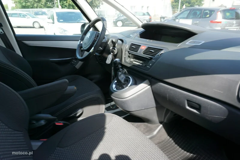 Citroen C4 Picasso 24