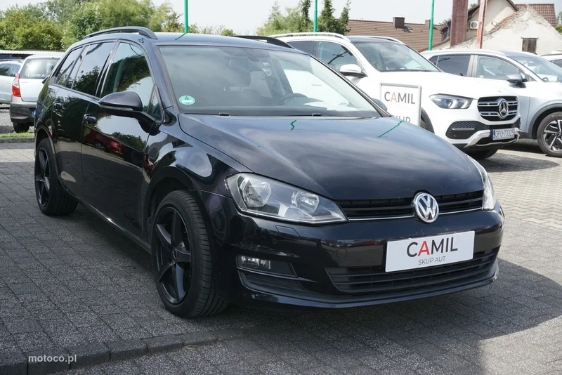 Volkswagen Golf VII 3