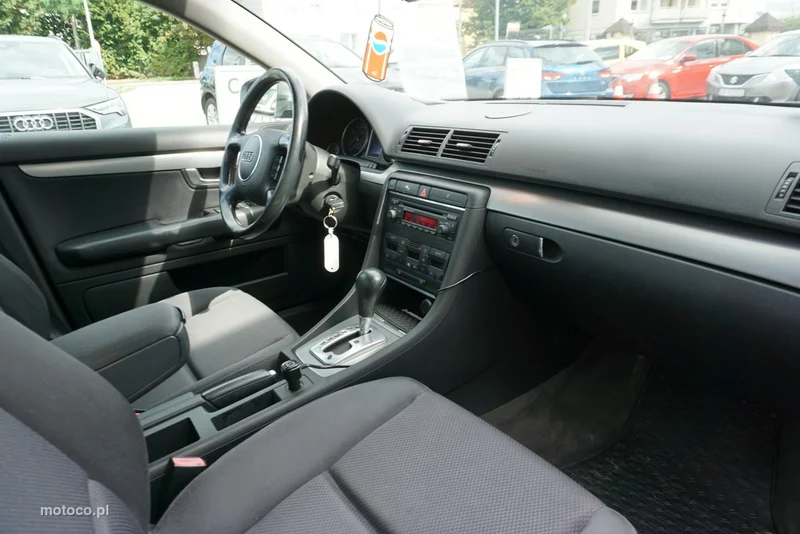 Audi A4 B6 16