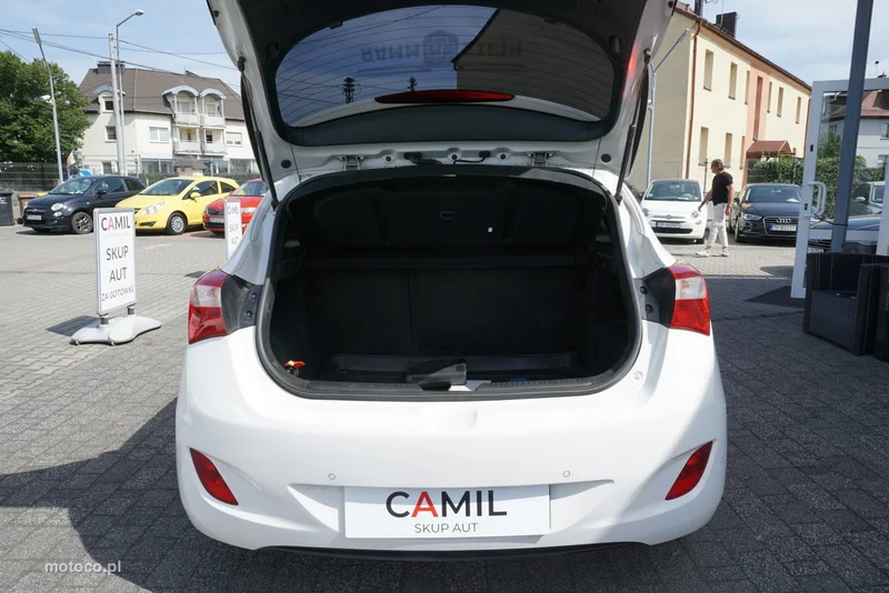 Hyundai i30 14
