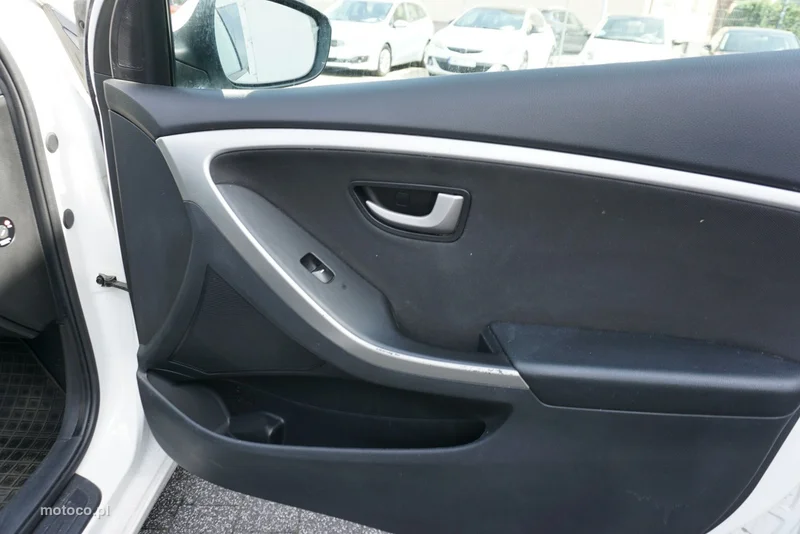 Hyundai i30 15