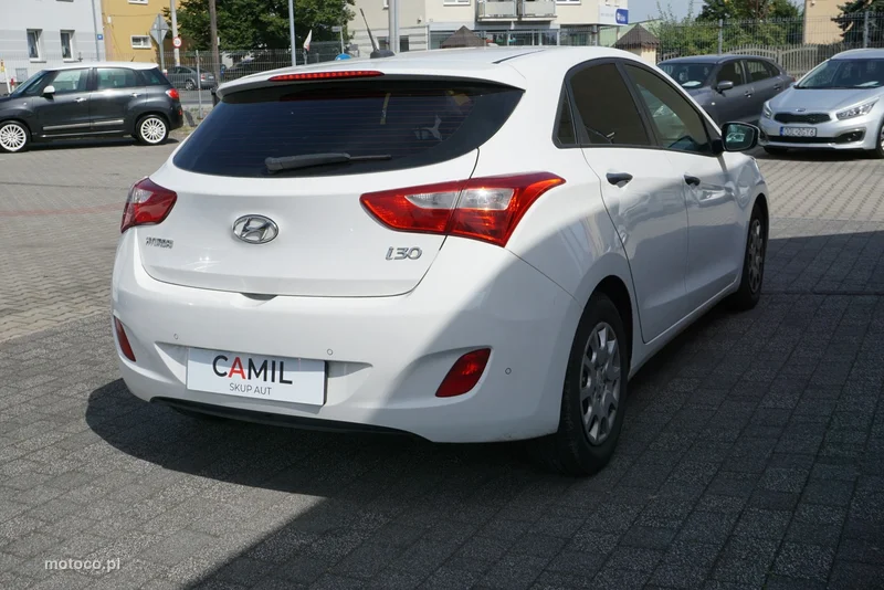 Hyundai i30 4