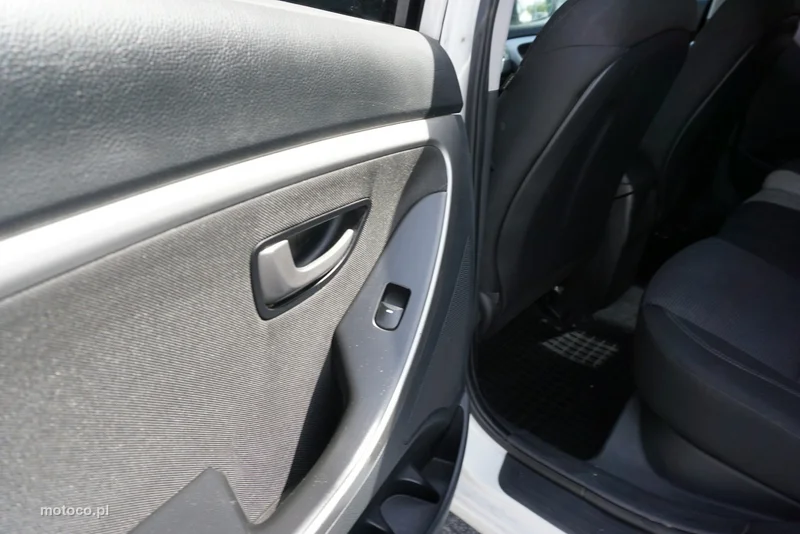 Hyundai i30 10