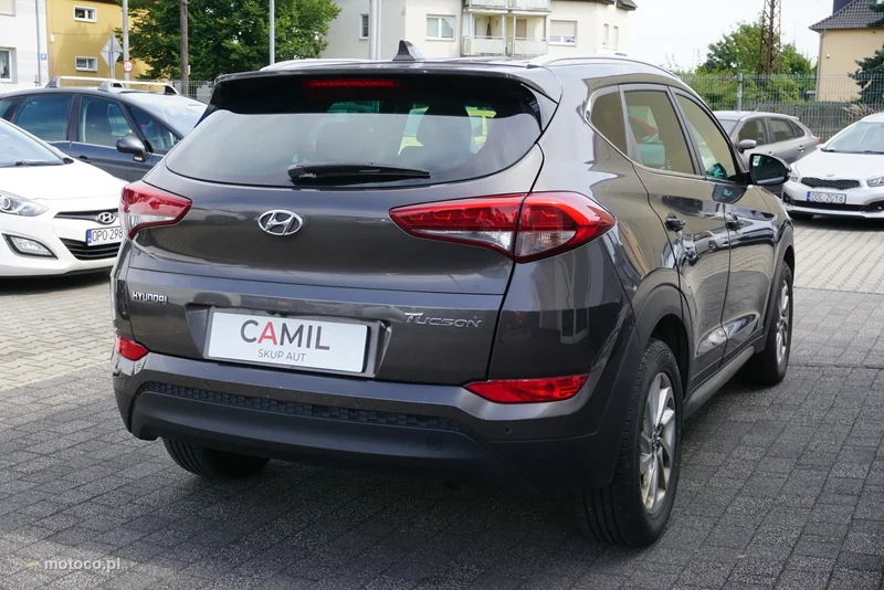 Hyundai TUCSON 4