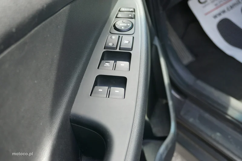Hyundai TUCSON 10