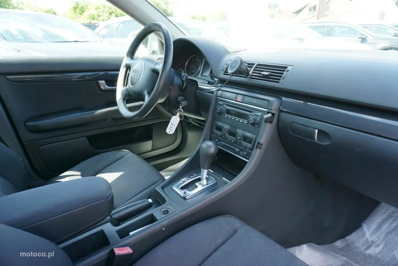 Audi A4 B6 16