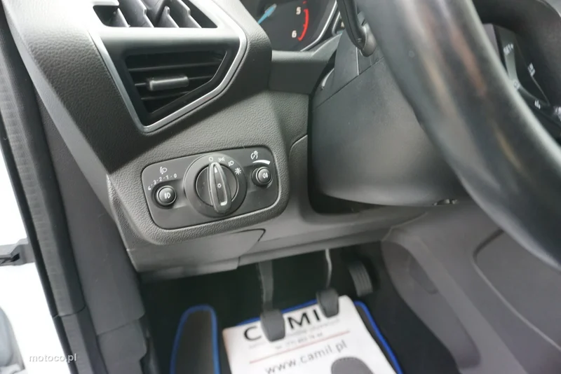 Ford Kuga II 11
