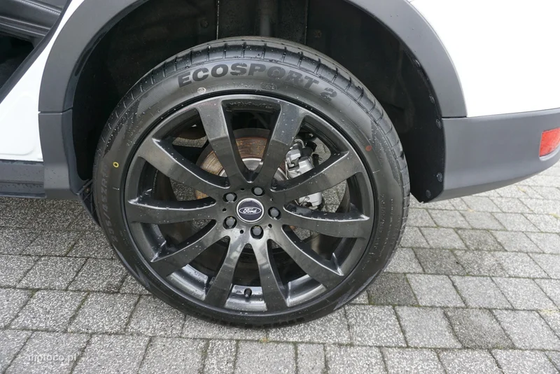 Ford Kuga II 13