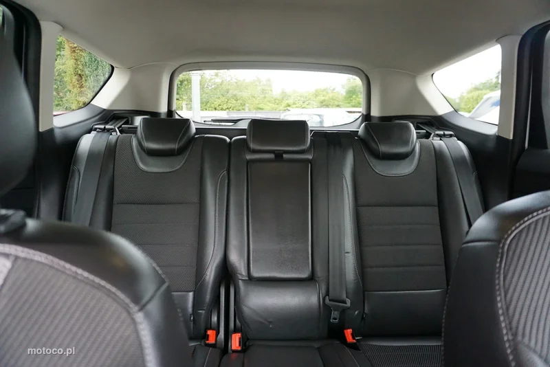 Ford Kuga II 34