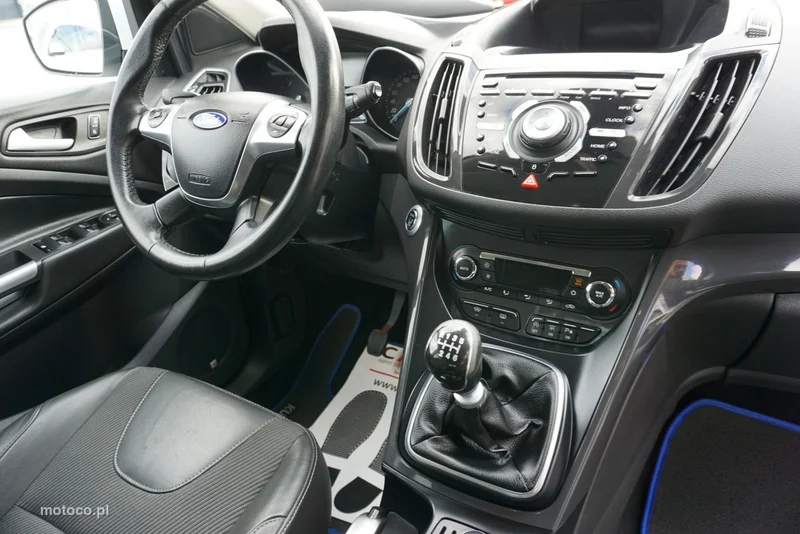 Ford Kuga II 36