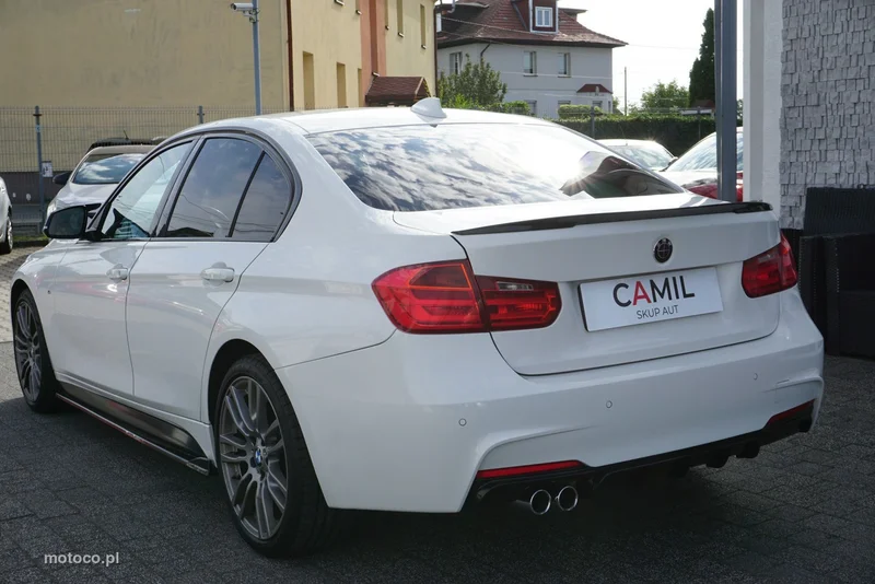 BMW Seria 3 F30 335 7