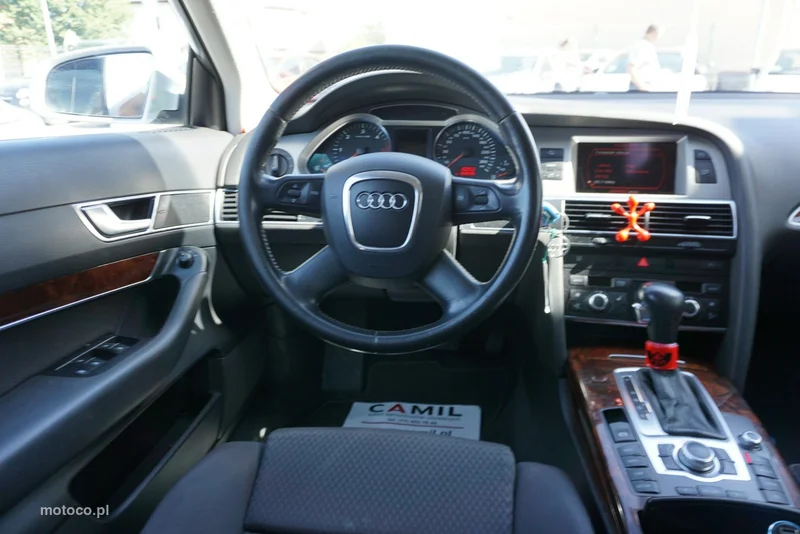 Audi A6 C6 12