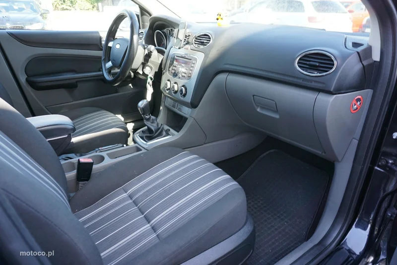Ford Focus III 12