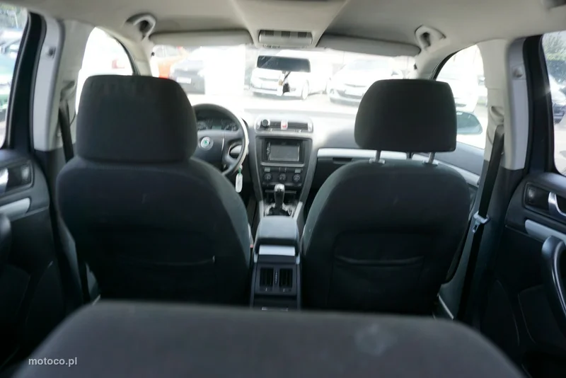 Skoda Octavia II 14