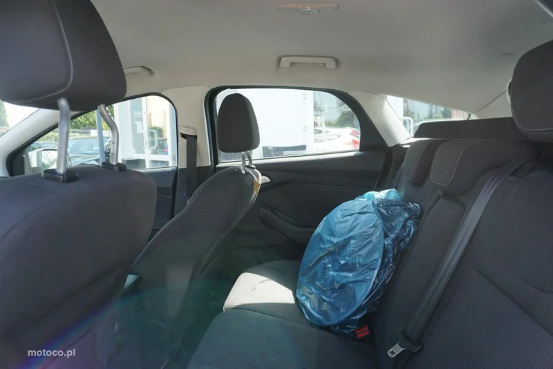 Ford Focus III 13