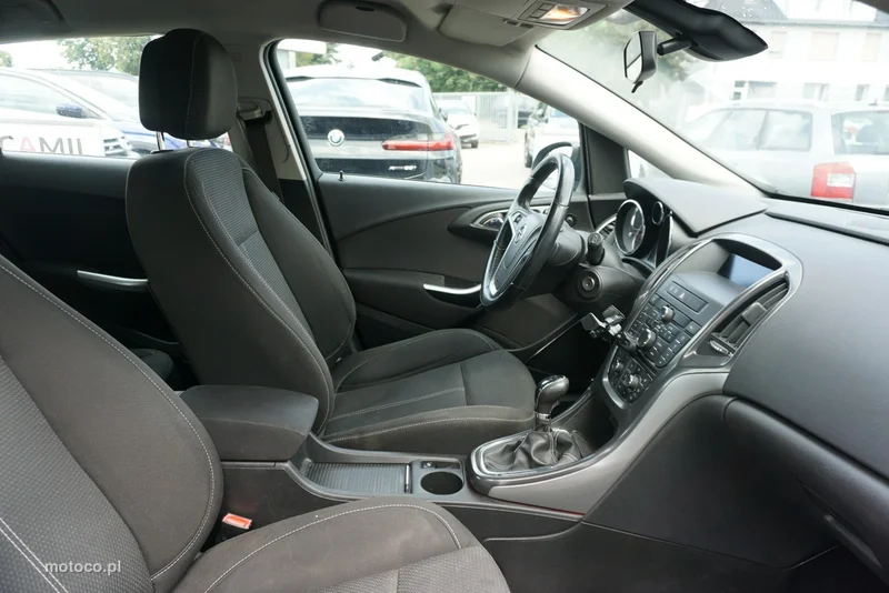 Opel Astra J 14