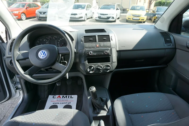 Volkswagen Polo IV 9N 16