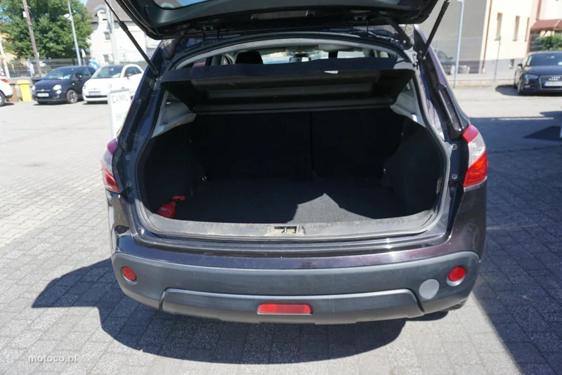 Nissan Qashqai 12