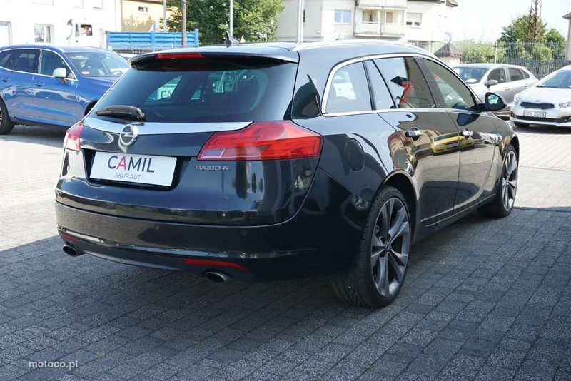 Opel Insignia A 4