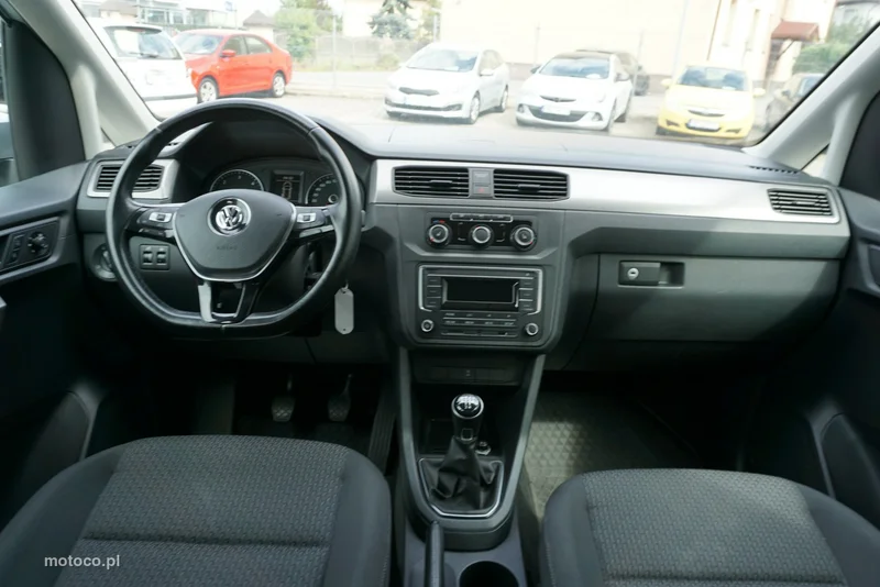 Volkswagen Caddy IV 15