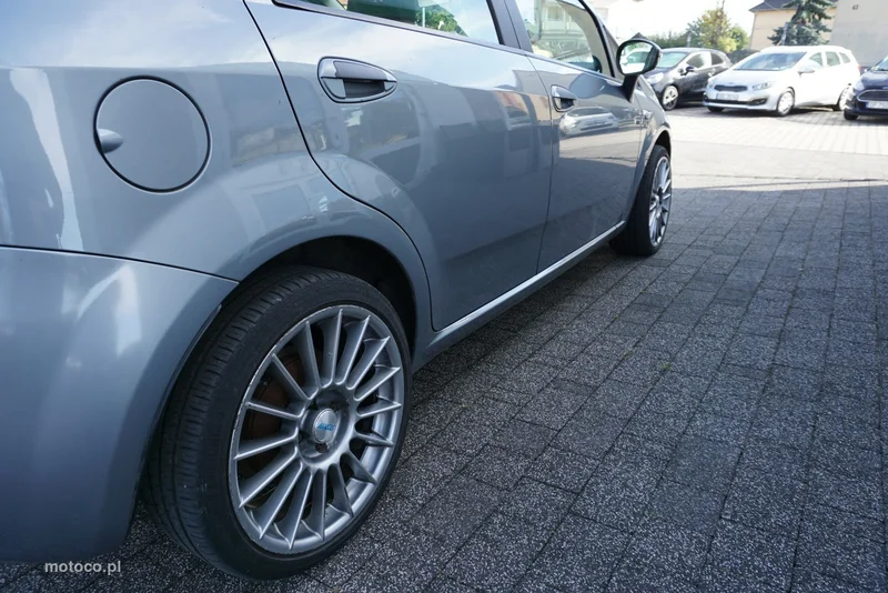 Fiat Grande Punto 17