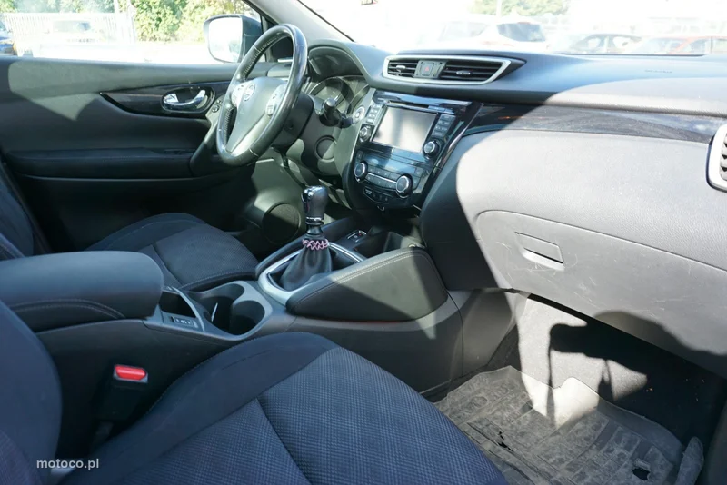 Nissan Qashqai 22