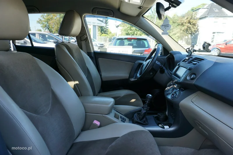 Toyota RAV 4 XA30 26