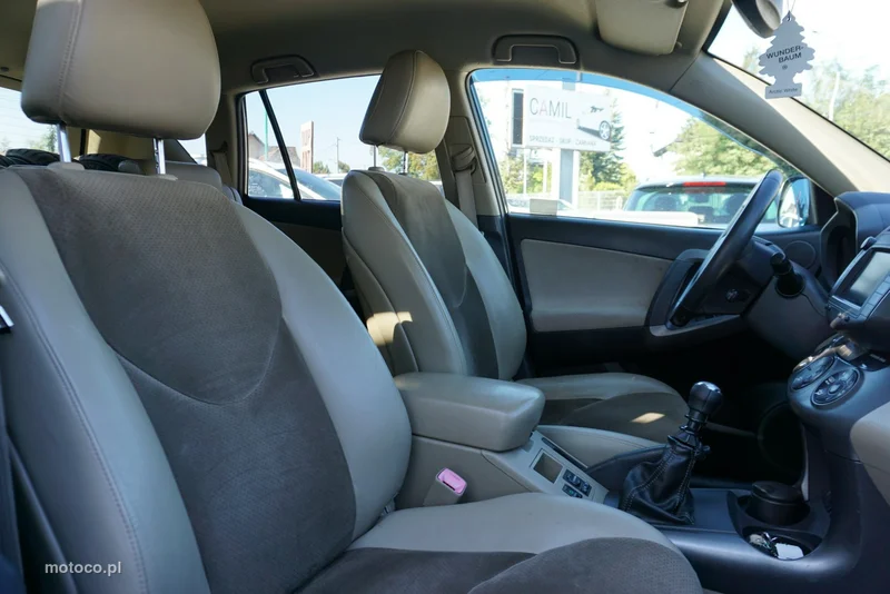 Toyota RAV 4 XA30 27