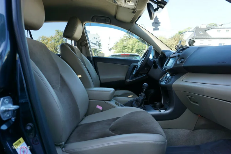 Toyota RAV 4 XA30 28