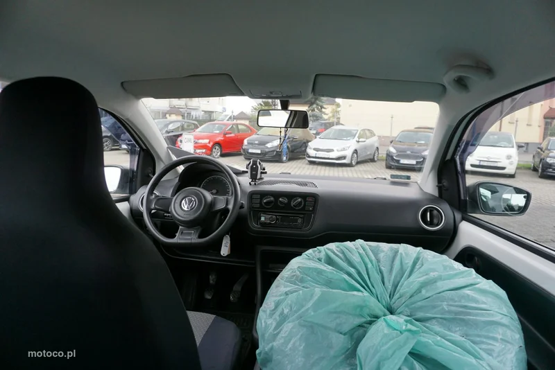 Volkswagen up! 14