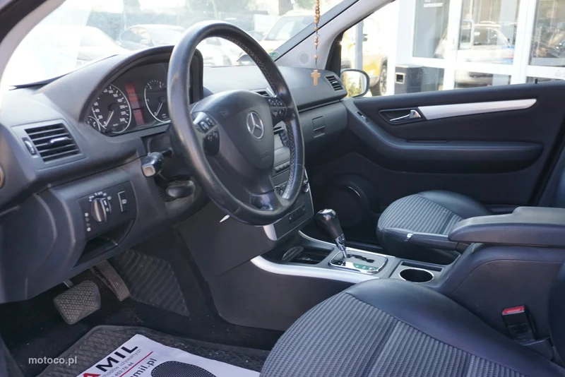Mercedes-Benz Klasa A W169 A 200 8