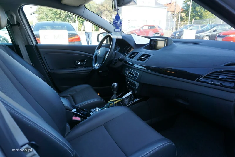 Renault Megane III 32