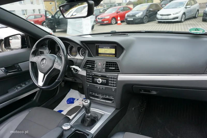 Mercedes-Benz Klasa E W212 E 250 21