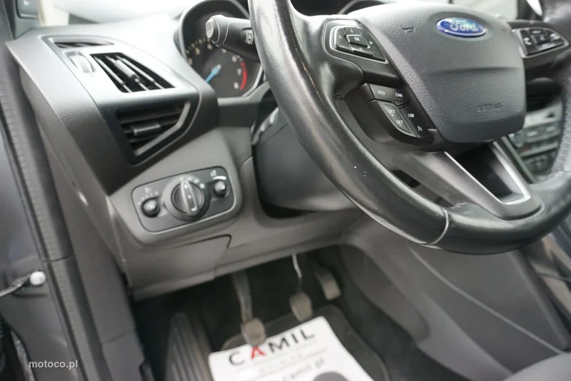 Ford Kuga II 11