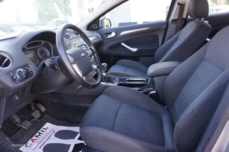 Ford Mondeo IV 8