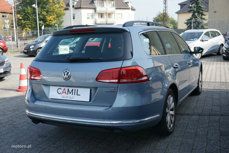 Volkswagen Passat B7 4