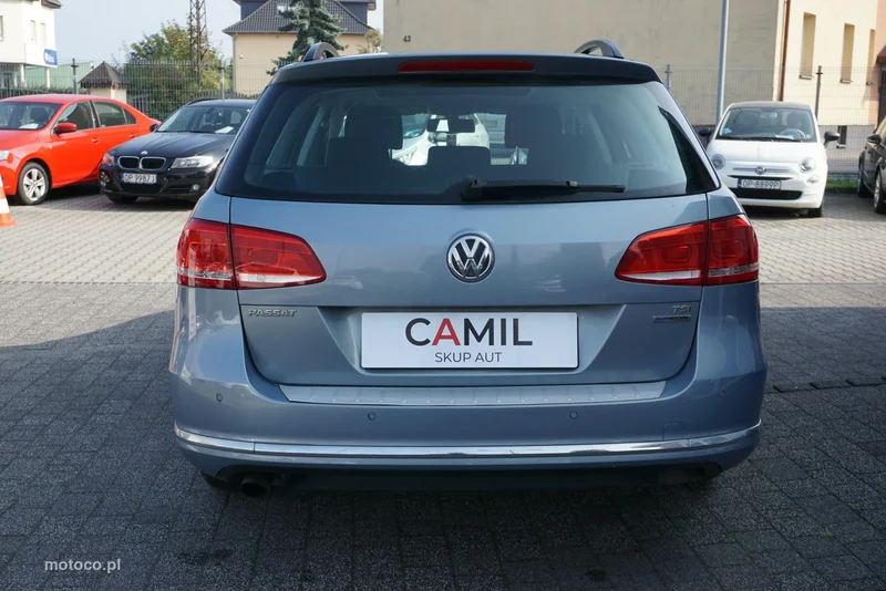 Volkswagen Passat B7 6