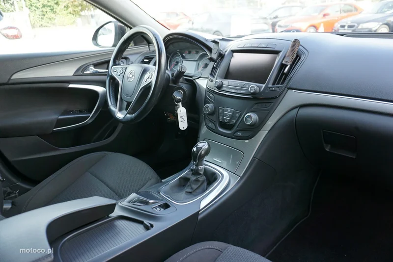 Opel Insignia Sports Tourer 16