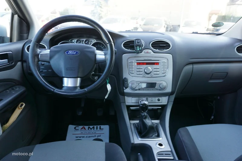 Ford Focus II 11