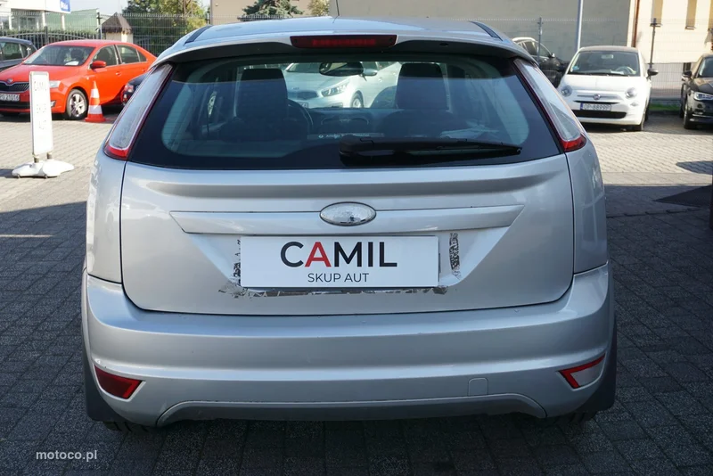 Ford Focus II 6