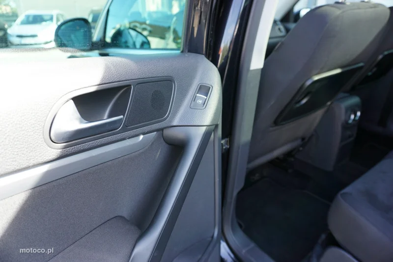 Volkswagen Tiguan 5N 11