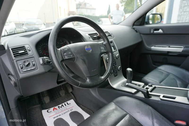 Volvo V50 12