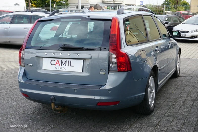 Volvo V50 4